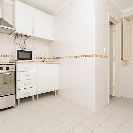 River View 1Bdr Apt In Alfama Close To Tram Lisabona Exterior foto
